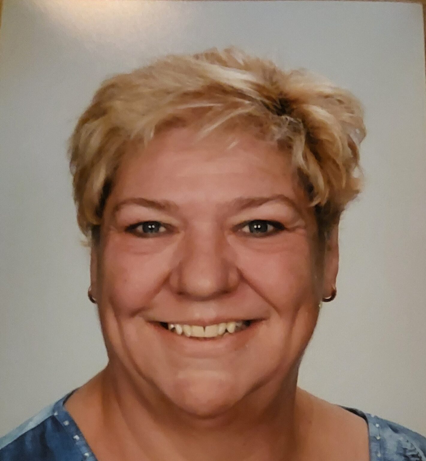 Ellen Roos